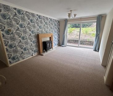 2 bedroom maisonette to rent - Photo 5