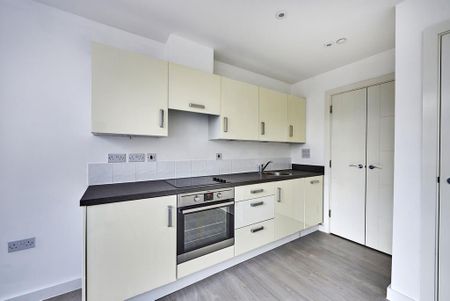 Studio to rent - Photo 5