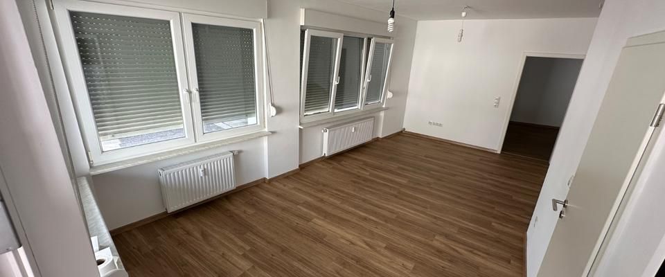2 Zimmer Wohnung in Sinziger Stadtmitte NEU SANIERT - Photo 1