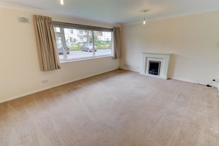 2 BED Flat To rent - Photo 2