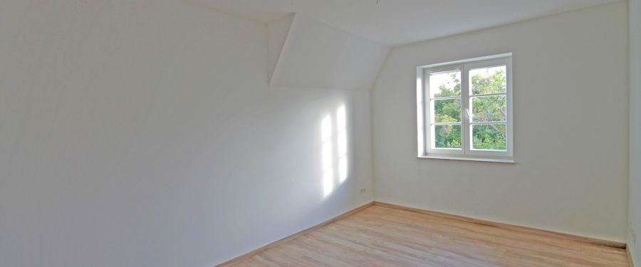 Dachterrasse, Fußbodenheizung, Stellplatz-hier bleibt kein Wunsch offen! - Foto 1