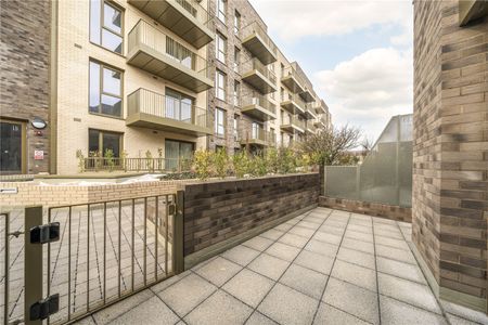 Baldwin Lane, London, SE3 9AY - Photo 3