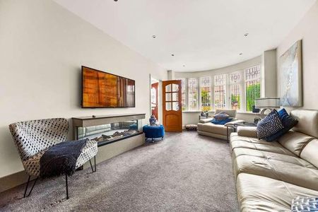 Street Lane, Leeds, LS17 - Photo 3