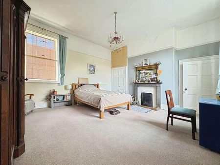 Church Street, Warminster, BA12 - Photo 3