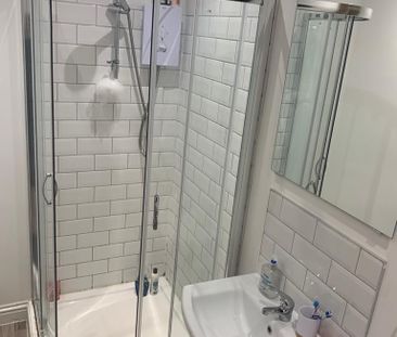 7 bedroom terraced house to rent - Photo 1