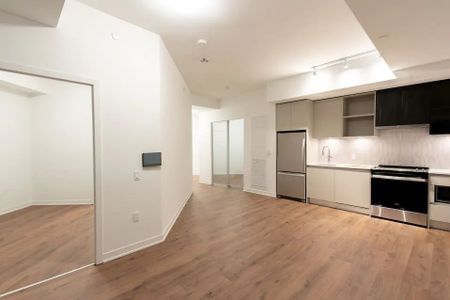 For Lease - 395 Dundas Street Unit# #701, Oakville, Ontario - Photo 5