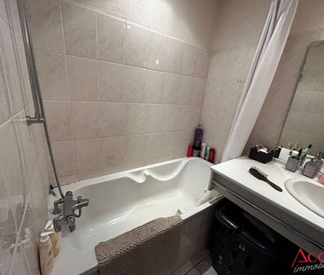 Location Appartement 2 pièces 48m² - Photo 3