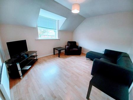 2 bedroom apartment to rent - Photo 3