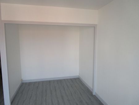 RUE PAUL VAILLANT COUTURIER, Reims - Photo 3