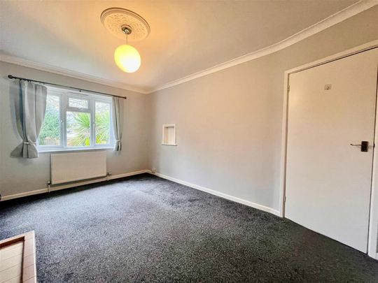 2 bedroom semi-detached bungalow to rent - Photo 1