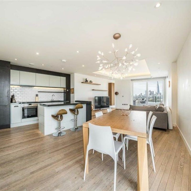 Cobblestone Square, Wapping, E1W - Photo 1