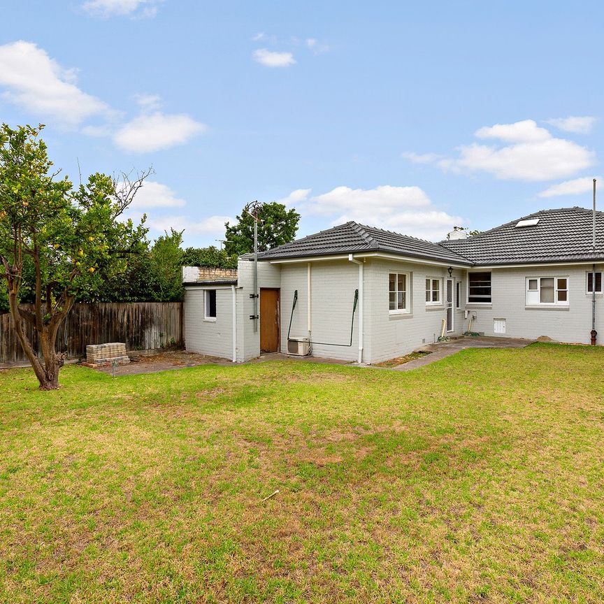Family Home in Frankston High Zone - Photo 1