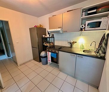 Appartement récent aux dernières normes idéalement situé - Photo 3