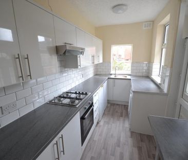 2 bedroom terraced house to rent - Photo 1
