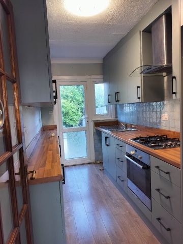 3 Bed Terraced House, Capthorne Avenue, HA2 - Photo 5