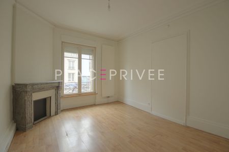 Appartement avec jardin privatif - Photo 4