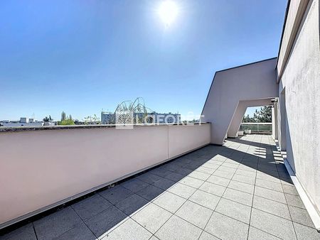 Apartment - Photo 2
