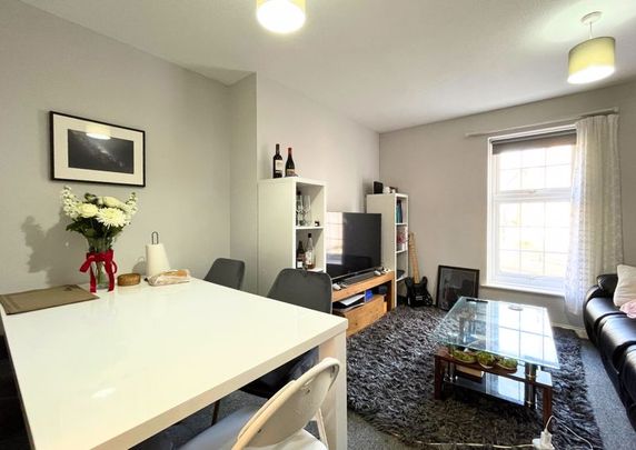 Vallis Court, Frome - Photo 1