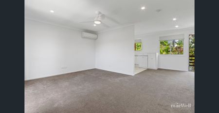 Freshly Renovated Highset Dwelling in a Peaceful Bushland Pocket - Photo 5