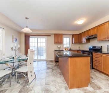 For Lease - 37 Comfort Way, Whitby, Ontario - Photo 5