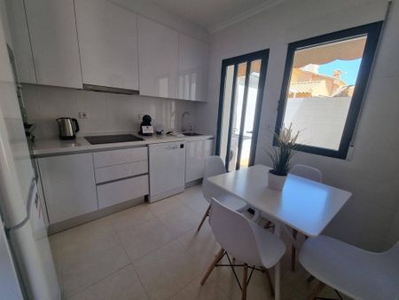 Luxury 4 room Detached House for rent in Campoamor, Spain - Photo 4