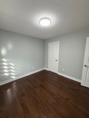 For Lease - 56 FREDERICK PEARSON Street, East Gwillimbury, Ontario - Photo 5