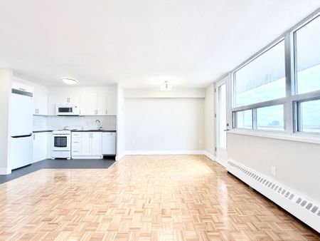 For Lease - 1500 Bathurst Street Unit# 1103, Toronto, Ontario - Photo 2