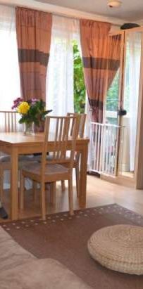 2 bedroom property to rent in London - Photo 2