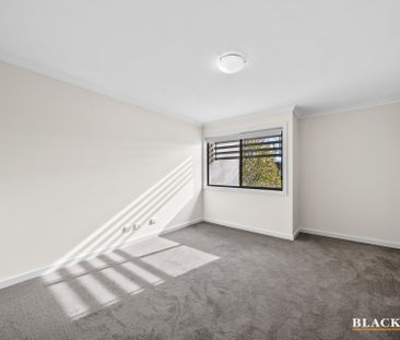 22 Chance Street, Crace ACT 2911 - House For Rent | Domain - Photo 5
