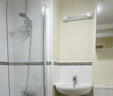 Flat to rent on - Photo 5