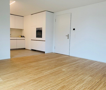 Helle 1.5-Zimmer-Wohnung mit Charme im Herzen von Küsnacht - 3. OG - Photo 2