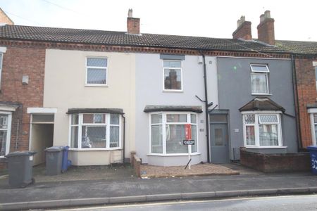 1 bedroom in a house share to rent - Photo 3