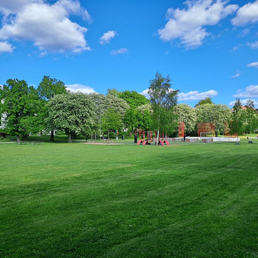 Bäckaskiftsvägen, Enskede - Foto 1