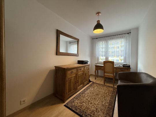 Przestronne 3 pokojowe mieszkanie z balkonem ul.Kilińskiego - Photo 1