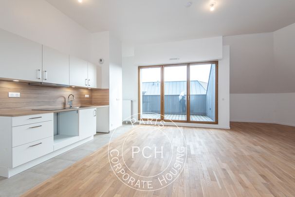 Rue saint-Charles, - Photo 1