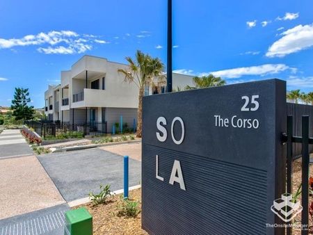 Walk to Westfield, Eden Lake, schools and so much more - Photo 5