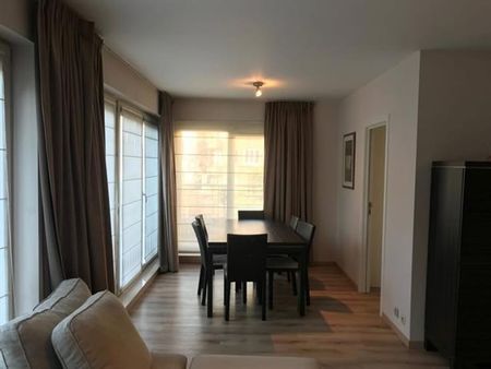 Appartement te huur - Foto 3