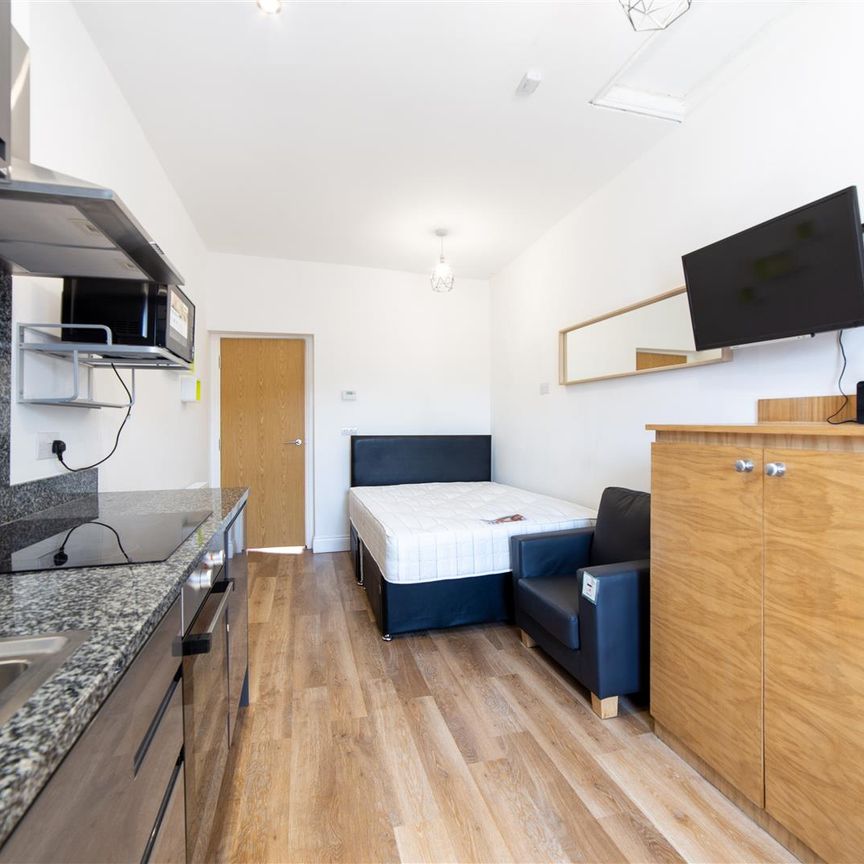 1 bed studio flat to rent in Osborne Terrace, Jesmond, NE2 - Photo 1