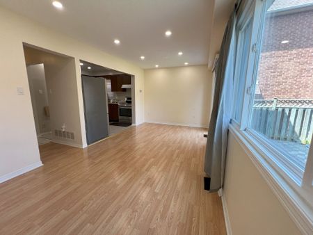 For Lease - 51 HOOD Crescent, Brampton, Ontario - Photo 3