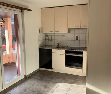 Appartement de 4.5 pièces, avec balcon - Photo 2