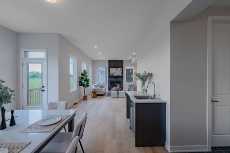 For Lease - 521 ELATION Heights, Barrhaven, Ontario - Photo 2