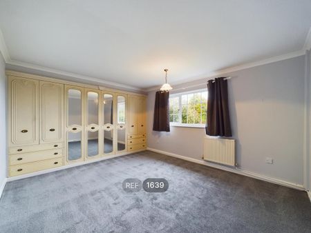 3 bedroom detached bungalow to rent - Photo 5