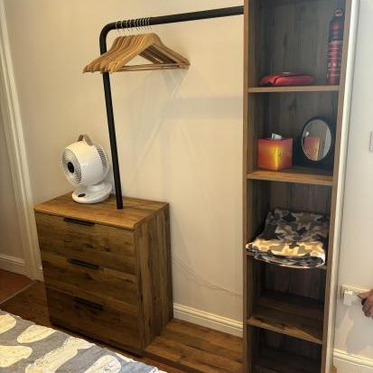 The Den in Fifield - Photo 1