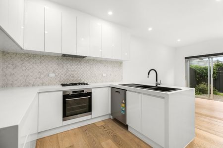 3/522 Buckley Street, Keilor East VIC 3033 - Photo 3