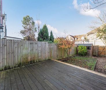 2 bedroom terraced house to rent - Photo 3