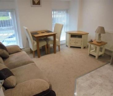 1 bedroom Flat To Let - Photo 1