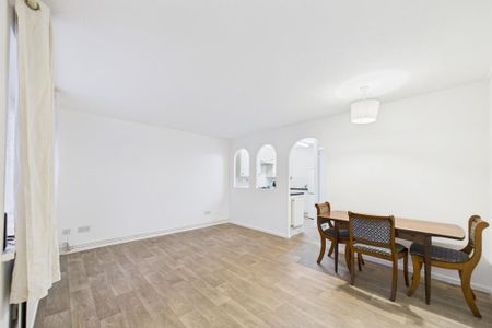 1 bedroom maisonette to rent - Photo 2