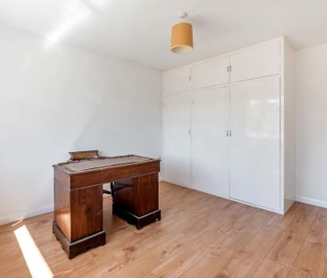 2 bedroom bungalow to rent - Photo 2