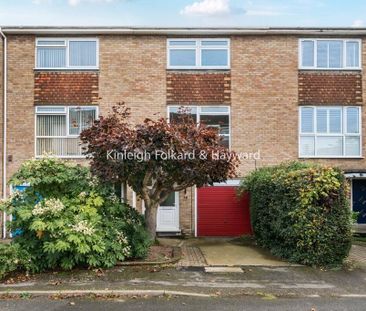 4 bedroom terraced house to rent - Photo 6