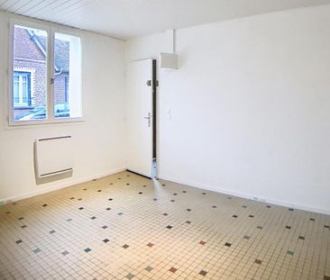 Location Appartement 1 pièce 22m² BEAUVAIS 60000 - Photo 2